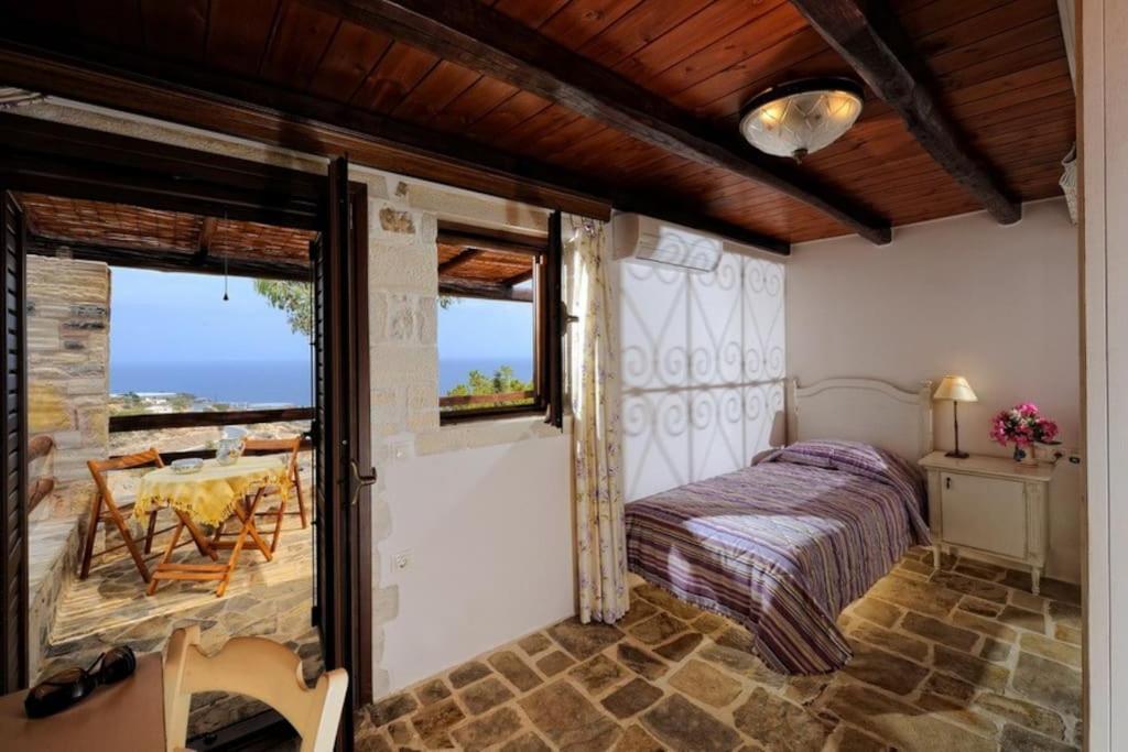 Villa Stone House With Sea View Achlia Esterno foto